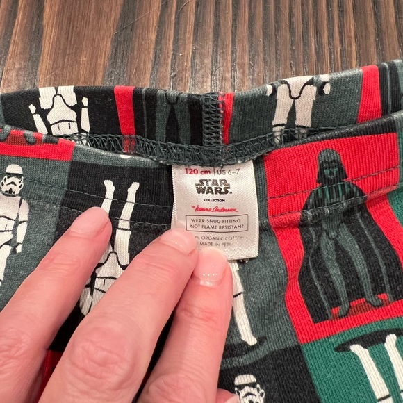 Hanna Andersson Star Wars™ Galactic Empire Long John Pajama Set - Picture 6 of 6